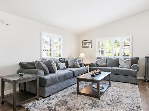 1723 Kiwi Gln, Escondido CA 92026