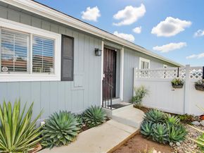 1723 Kiwi Gln, Escondido CA 92026