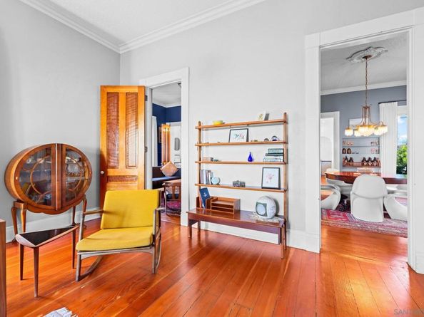 1930 30Th St, San Diego CA 92102