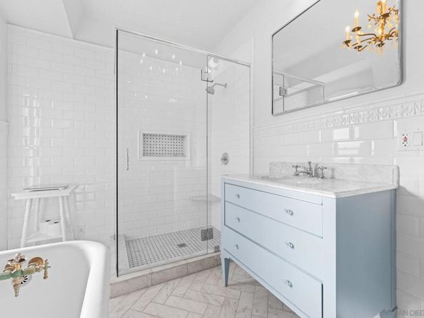 1930 30Th St, San Diego CA 92102