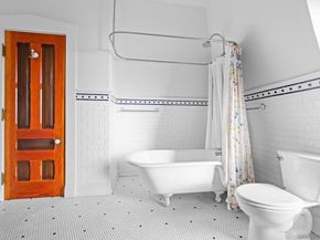 1930 30Th St, San Diego CA 92102