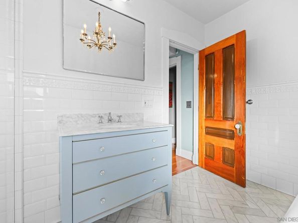 1930 30Th St, San Diego CA 92102