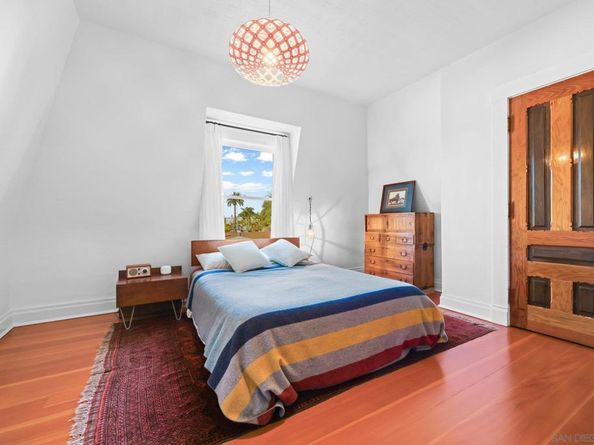 1930 30Th St, San Diego CA 92102