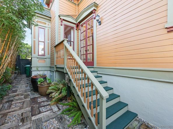 1930 30Th St, San Diego CA 92102