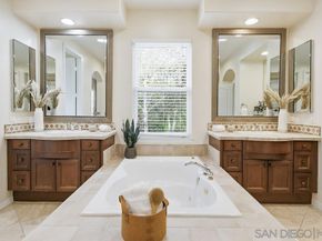 13665 White Rock Station Rd, Poway CA 92064