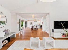 6653 Avenida Manana, La Jolla CA 92037