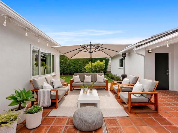 6653 Avenida Manana, La Jolla CA 92037