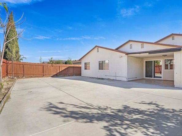 7742 Parma Ln, San Diego CA 92126