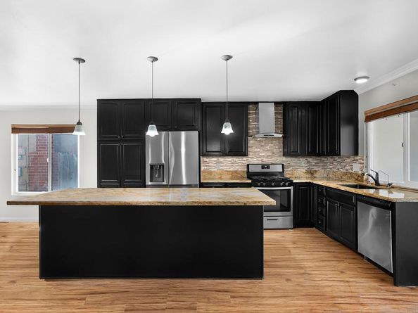 7742 Parma Ln, San Diego CA 92126