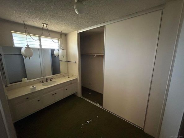 1638 La Tierra Ln, San Marcos CA 92078