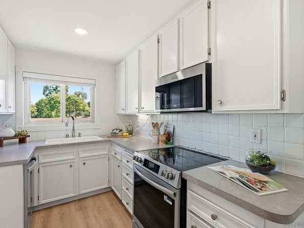 1642 Forestdale Dr, Encinitas CA 92024