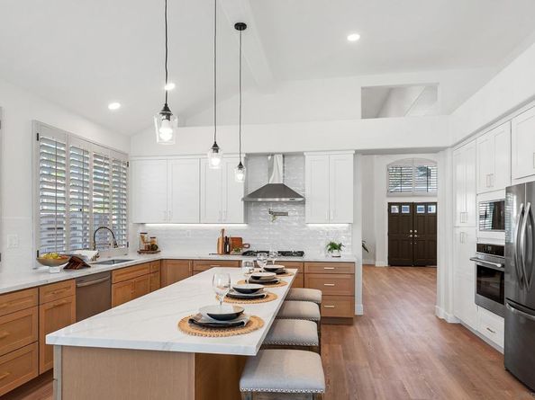 2042 Sequoia St, San Marcos CA 92078