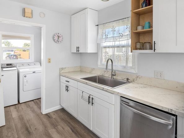 6549 Glenroy, San Diego CA 92120