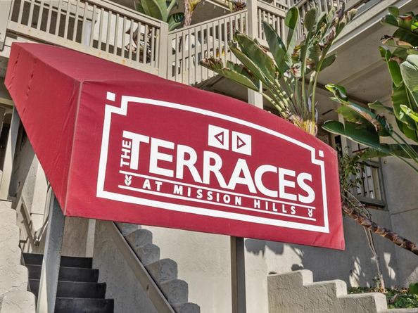 3961 Hortensia St H4, San Diego CA 92110