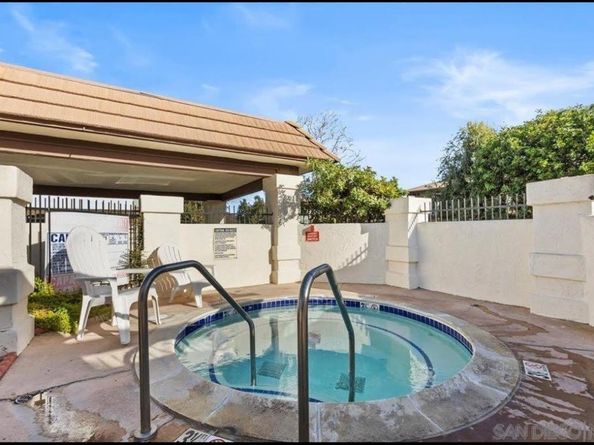 9805 Caminito Cuadro, San Diego CA 92129