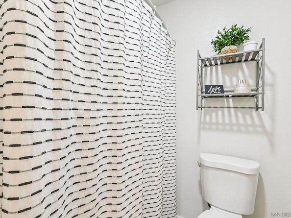 9805 Caminito Cuadro, San Diego CA 92129