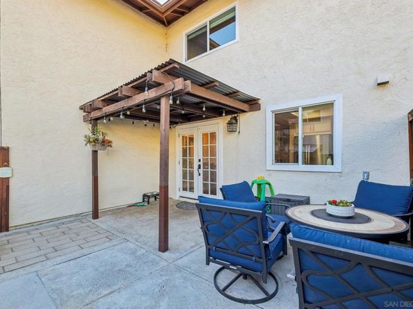 9805 Caminito Cuadro, San Diego CA 92129