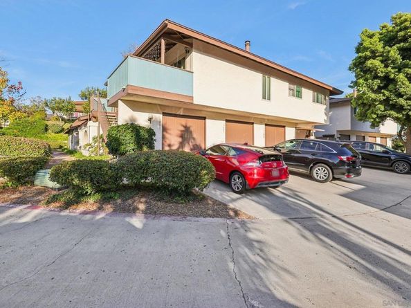 9805 Caminito Cuadro, San Diego CA 92129