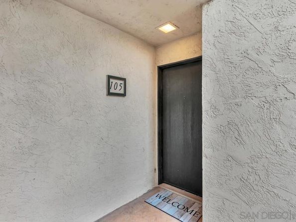 450 W Vermont Ave 105, Escondido CA 92025