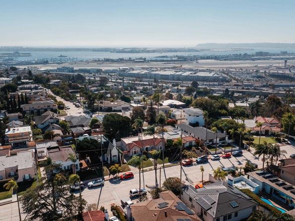 1405 Torrance Street, San Diego CA 92103