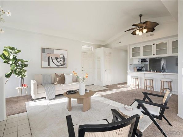 2315 Rancho Del Oro Rd 14, Oceanside CA 92056