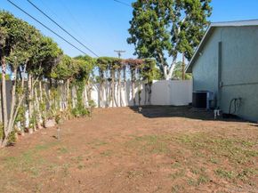 3374 Ashford St, San Diego CA 92111