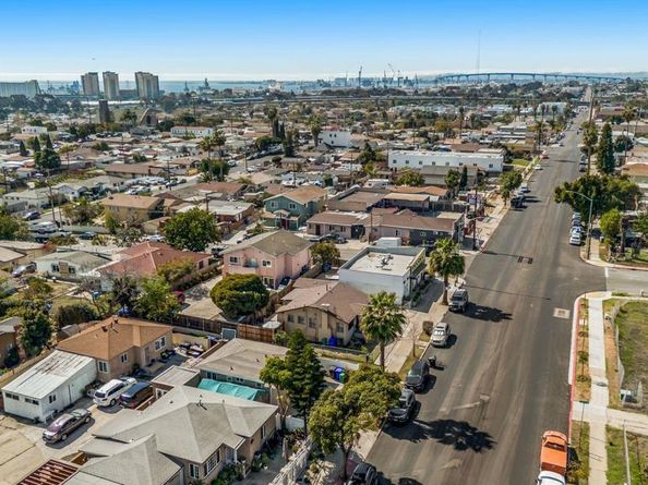 3905 9 National Ave, San Diego CA 92113