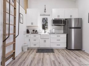 901 Stratford Drive, Encinitas CA 92024