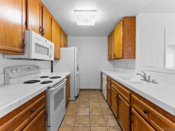 7180 Shoreline 5108, San Diego CA 92122