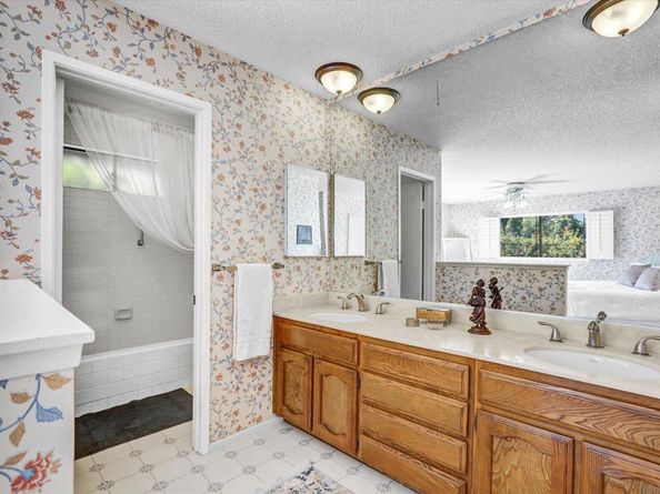 1677 Heron Ave, El Cajon CA 92020