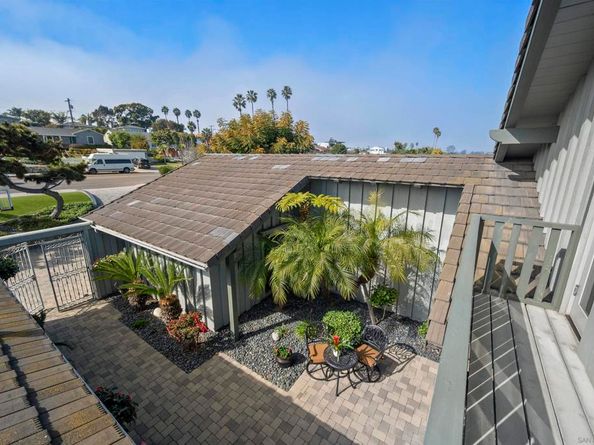 1151 Catalina Boulevard, San Diego CA 92107