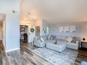 13286 Creek Park Ln, Poway CA 92064