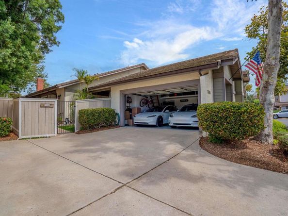 13286 Creek Park Ln, Poway CA 92064