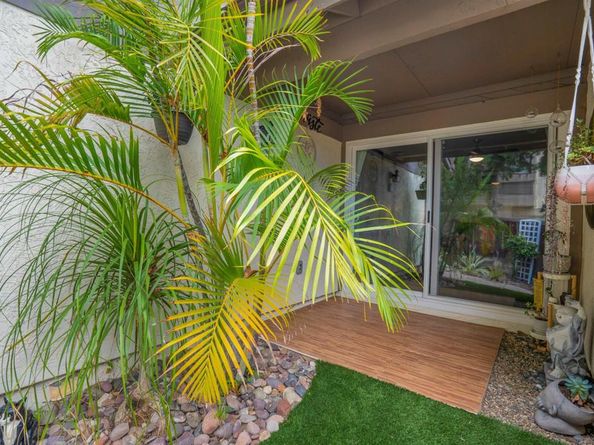 13286 Creek Park Ln, Poway CA 92064