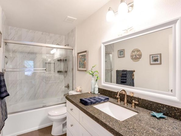 13286 Creek Park Ln, Poway CA 92064