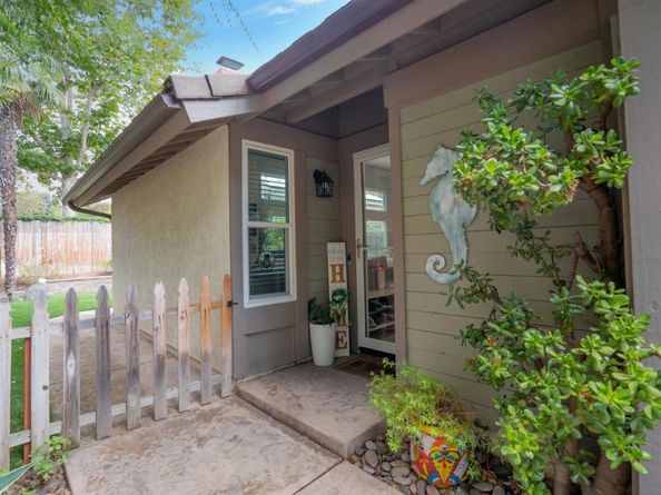 13286 Creek Park Ln, Poway CA 92064