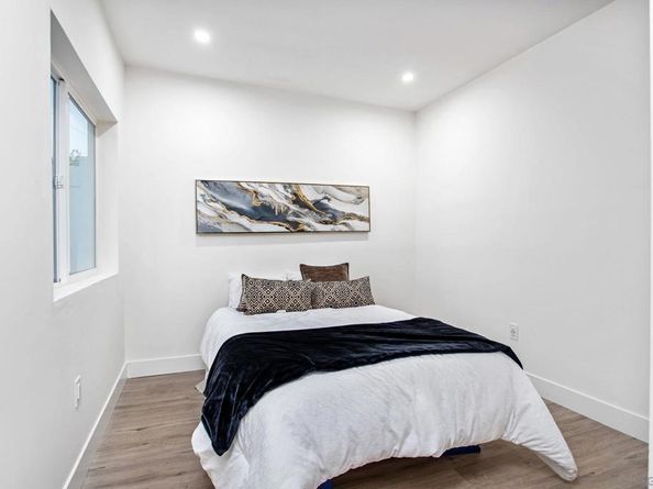 1513 California St, Oceanside CA 92054