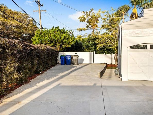 1513 California St, Oceanside CA 92054