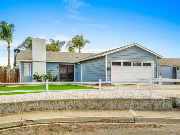 8333 Calle Calzada, San Diego CA 92126