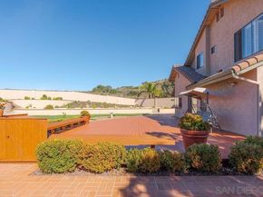 672 Chateau Place, Escondido CA 92029