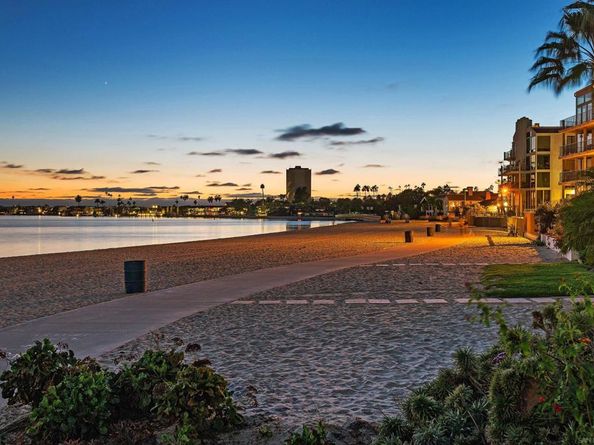 841 Pismo Ct, San Diego CA 92109