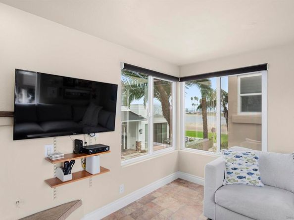 841 Pismo Ct, San Diego CA 92109