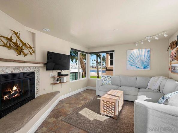 841 Pismo Ct, San Diego CA 92109