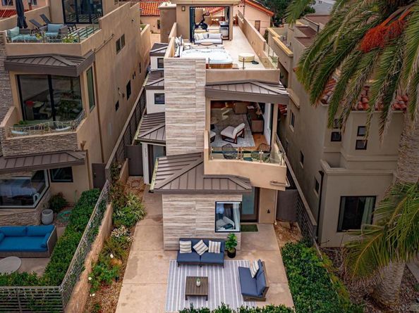 253 Kolmar St, La Jolla CA 92037