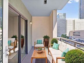 1240 India St 519, San Diego CA 92101