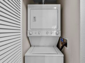 1240 India St 519, San Diego CA 92101