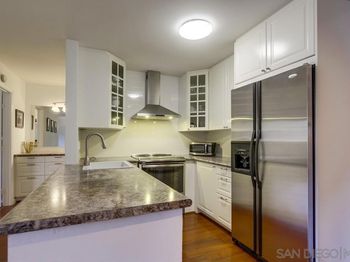 2609 Pico Pl