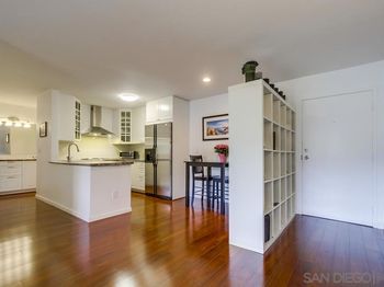 2609 Pico Pl