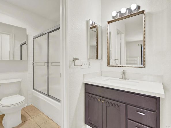 10606 Aderman Avenue 5, San Diego CA 92126