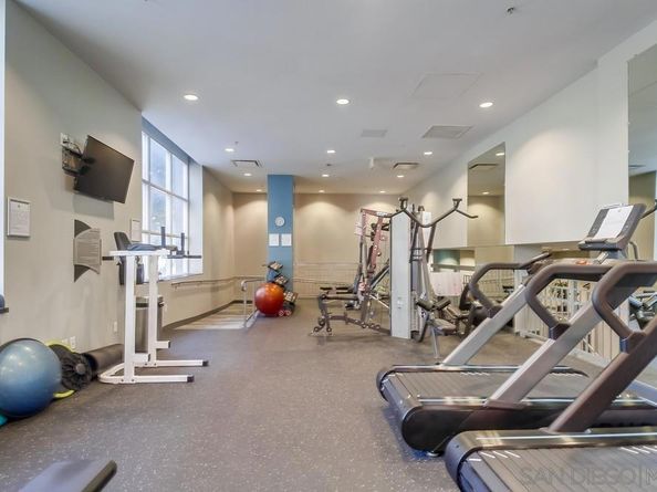 300 W Beech St 1101, San Diego CA 92101